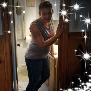 Meet your Posher, Tanya m